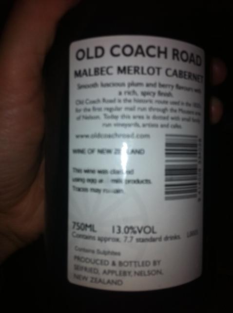 30 March 2011 à 19h34 - Cette bouteille a attiré notre attention: le vin aurait été clarifié avec des blancs d'oeufs!
